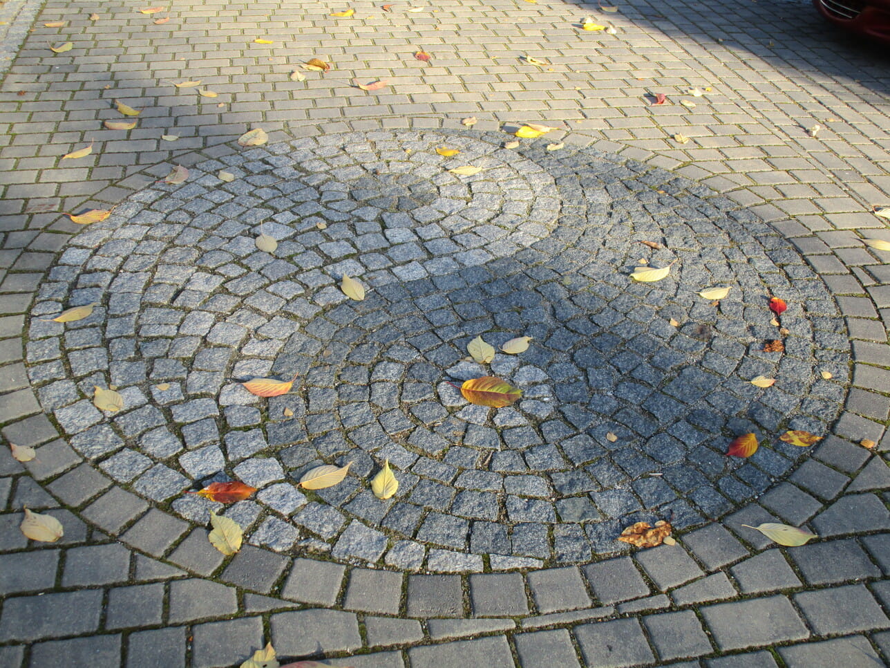 Einfahrten, Terrassen und Wege
